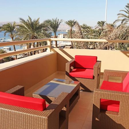 La Riva Hotel Акаба Екстериор снимка