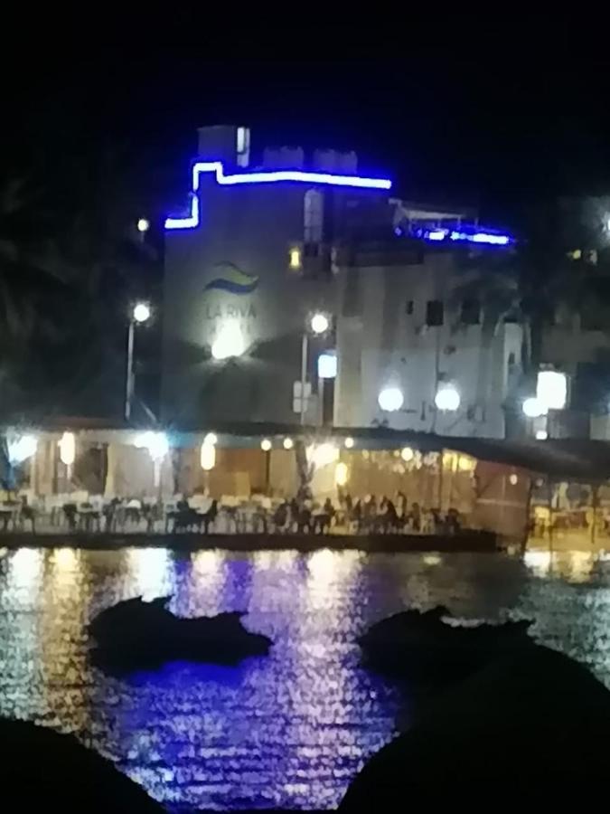 La Riva Hotel Акаба Екстериор снимка