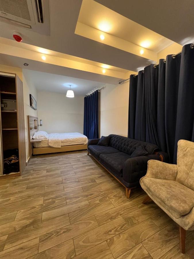 La Riva Hotel Акаба Екстериор снимка