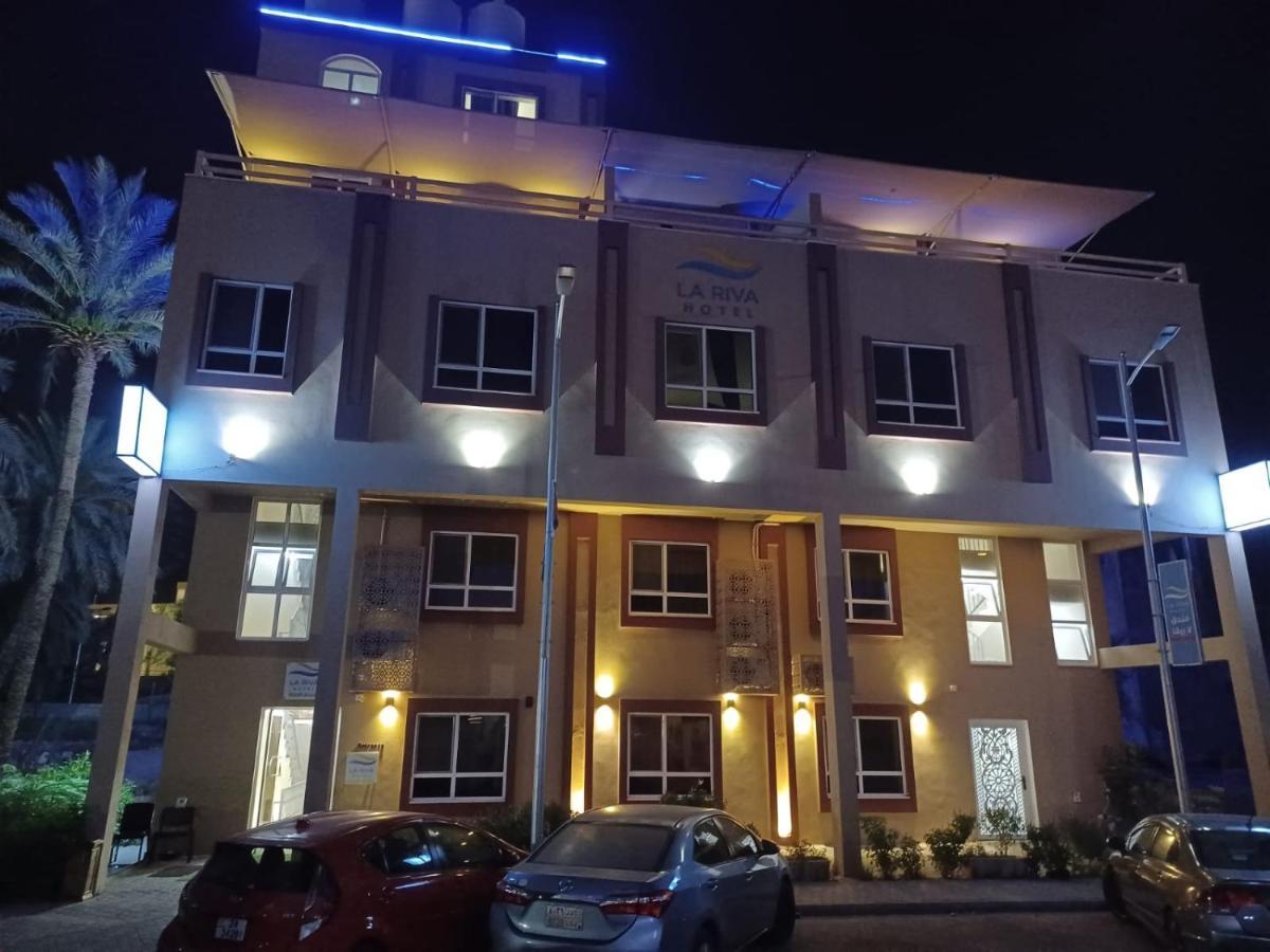 La Riva Hotel Акаба Екстериор снимка