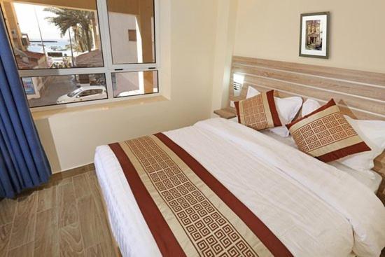 La Riva Hotel Акаба Екстериор снимка